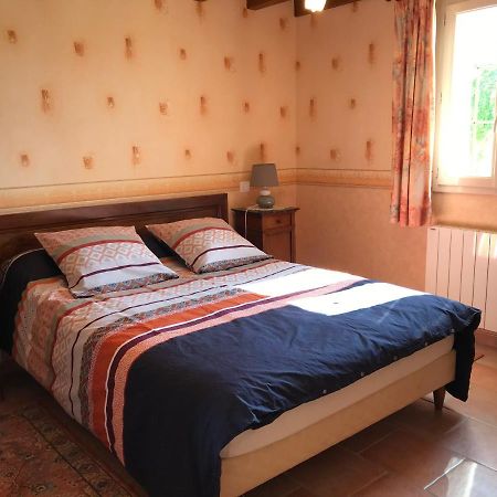 L'Ecrin Au Coeur Des Vignes Villa แซ็งต์-จอร์จ-ซูร์-แชร์ ภายนอก รูปภาพ